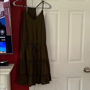 Elegant Olive Green Sleeveless Dress